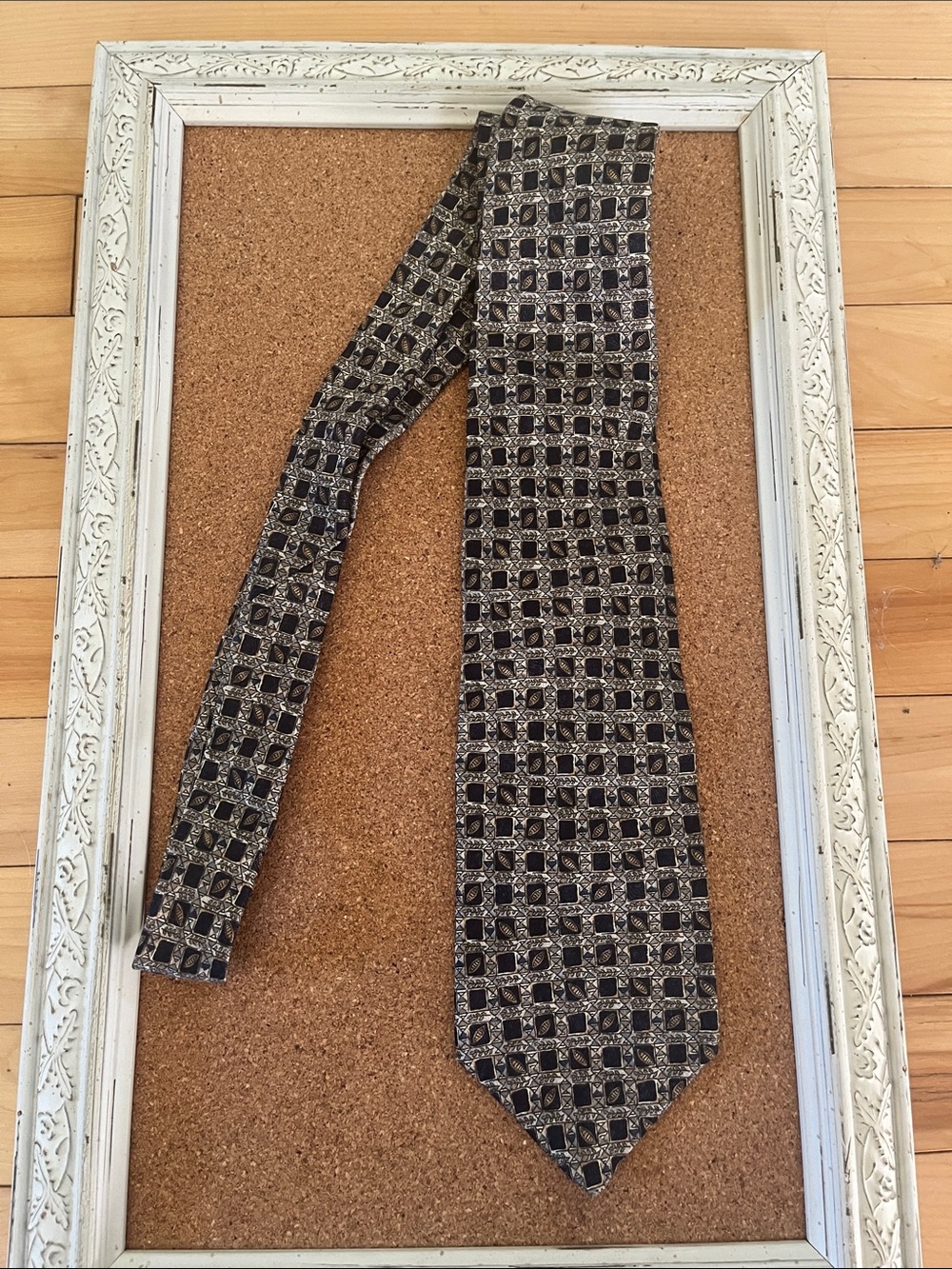 Geoffrey Beene Navy and Gold Geometric Silk Tie